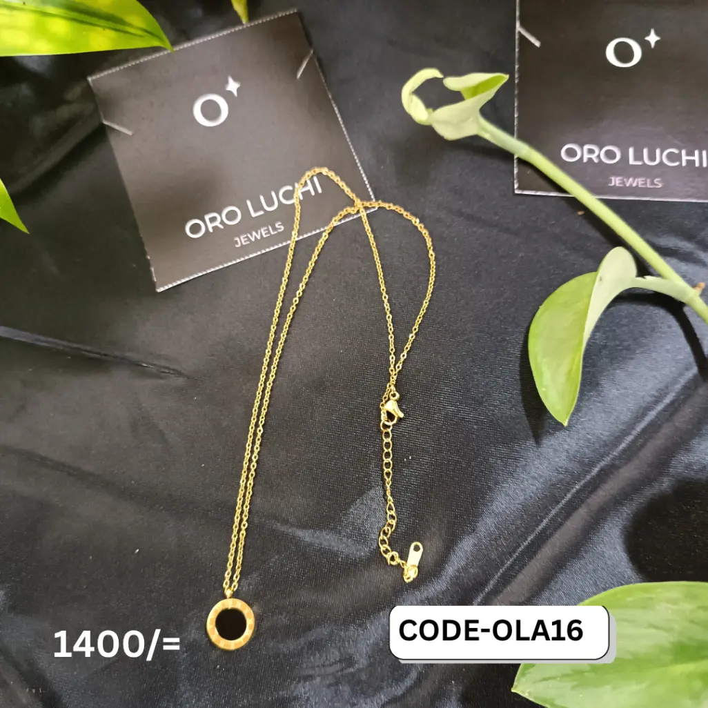 Oro Luchi Roman Numeral Double-sided Choker Necklace